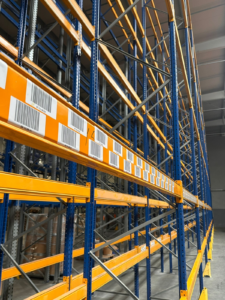 Regały na magayznie Cle-commerce